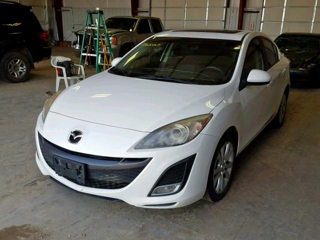 JM1BL1S60A1292011 - 2010 MAZDA 3 S WHITE photo 2