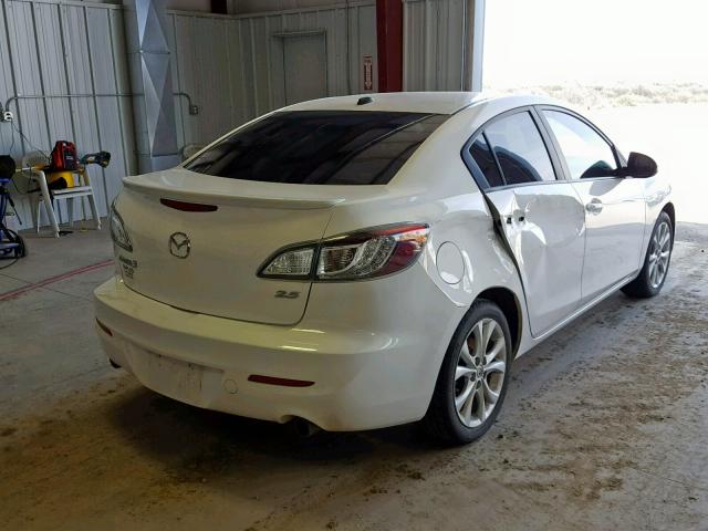 JM1BL1S60A1292011 - 2010 MAZDA 3 S WHITE photo 4