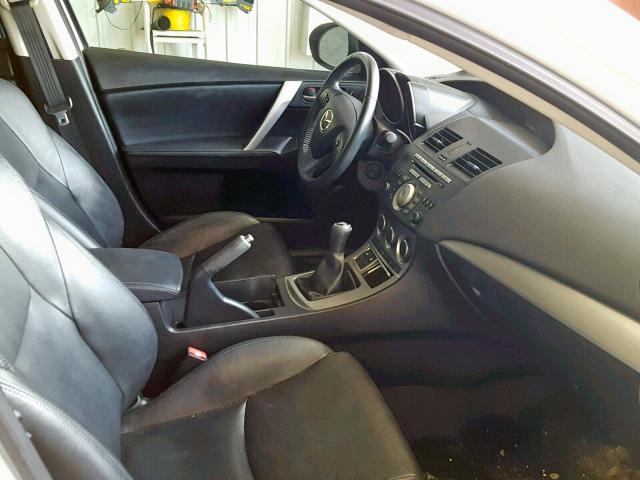 JM1BL1S60A1292011 - 2010 MAZDA 3 S WHITE photo 5