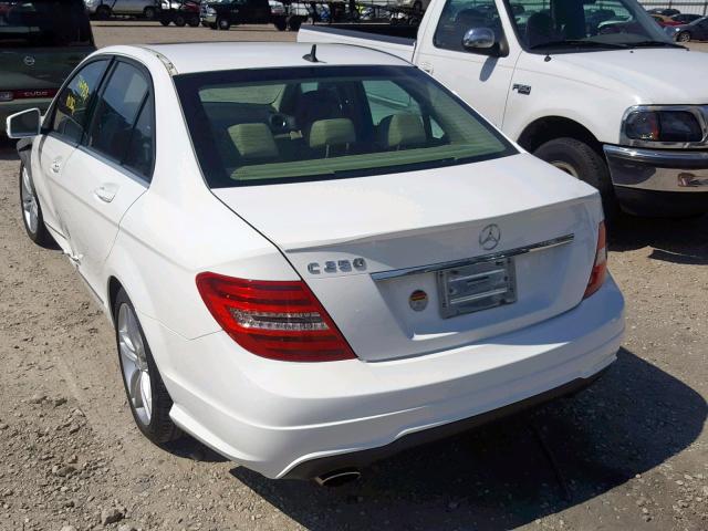 WDDGF4HB0DA773888 - 2013 MERCEDES-BENZ C 250 WHITE photo 3