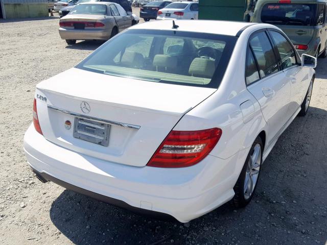 WDDGF4HB0DA773888 - 2013 MERCEDES-BENZ C 250 WHITE photo 4