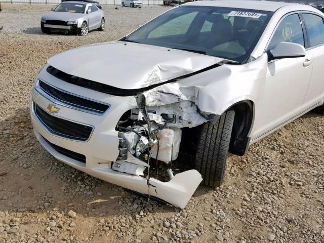 1G1ZD5EB7AF213280 - 2010 CHEVROLET MALIBU 2LT WHITE photo 9