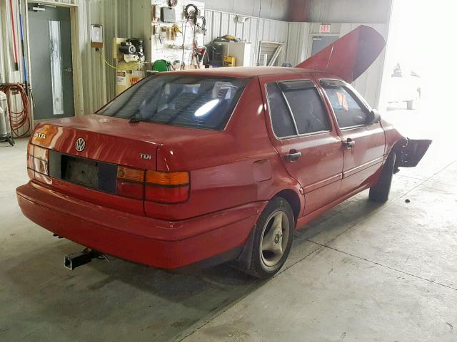 3VWRF81H8WM243227 - 1998 VOLKSWAGEN JETTA TDI RED photo 4