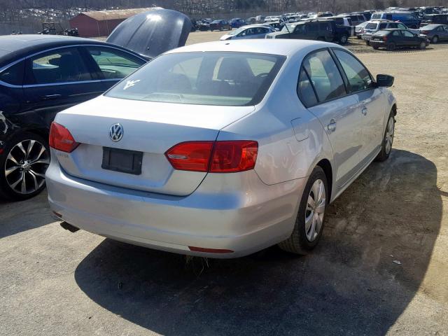 3VW1K7AJ3DM222708 - 2013 VOLKSWAGEN JETTA BASE SILVER photo 4