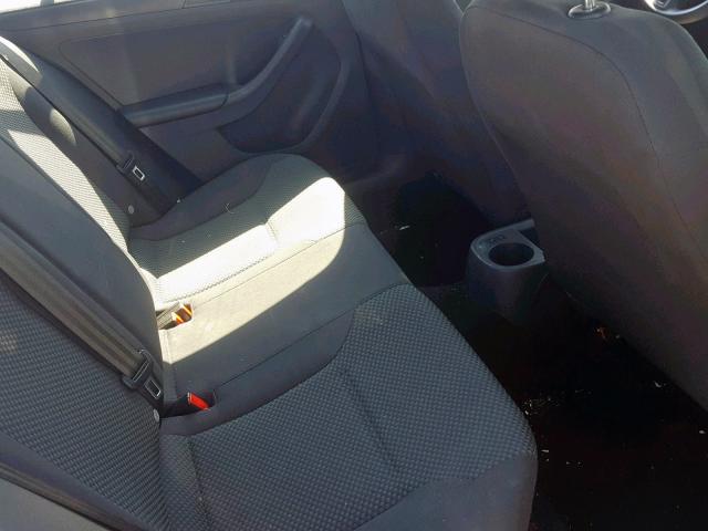 3VW1K7AJ3DM222708 - 2013 VOLKSWAGEN JETTA BASE SILVER photo 6