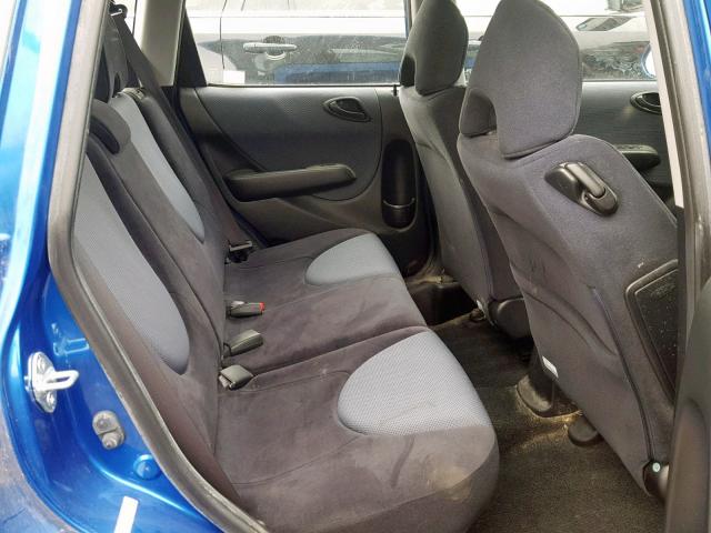 JHMGD38637S030281 - 2007 HONDA FIT S BLUE photo 6