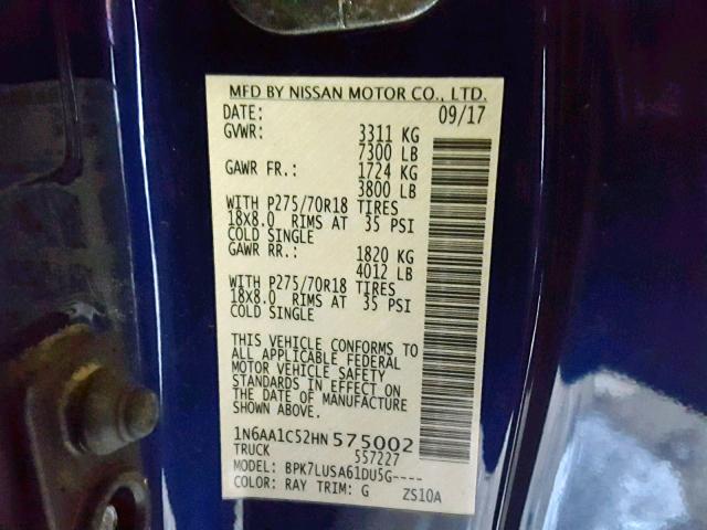 1N6AA1C52HN575002 - 2017 NISSAN TITAN SV BLUE photo 10