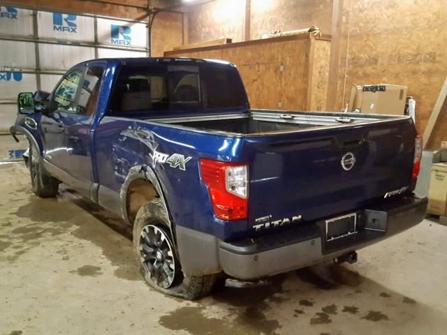 1N6AA1C52HN575002 - 2017 NISSAN TITAN SV BLUE photo 3