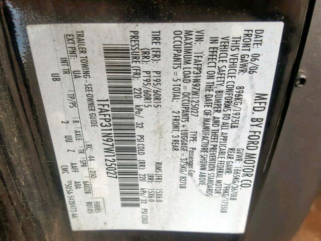 1FAFP31N97W125027 - 2007 FORD FOCUS ZX3 BLACK photo 10