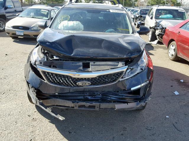 KNDPCCAC6G7839765 - 2016 KIA SPORTAGE E BLACK photo 9