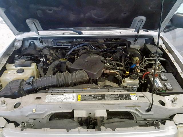 4F4YR46E12TM10060 - 2002 MAZDA B4000 CAB WHITE photo 7