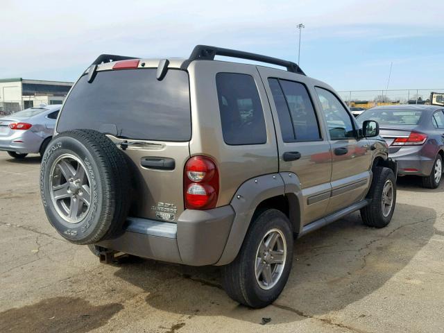 1J4GL38K45W590456 - 2005 JEEP LIBERTY RE GOLD photo 4