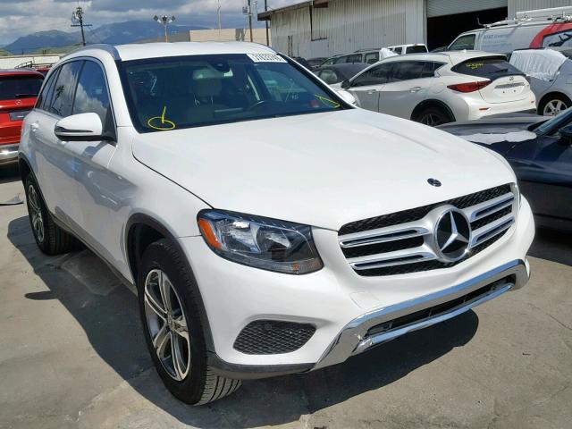 WDC0G4JB4JV057111 - 2018 MERCEDES-BENZ GLC 300 WHITE photo 1