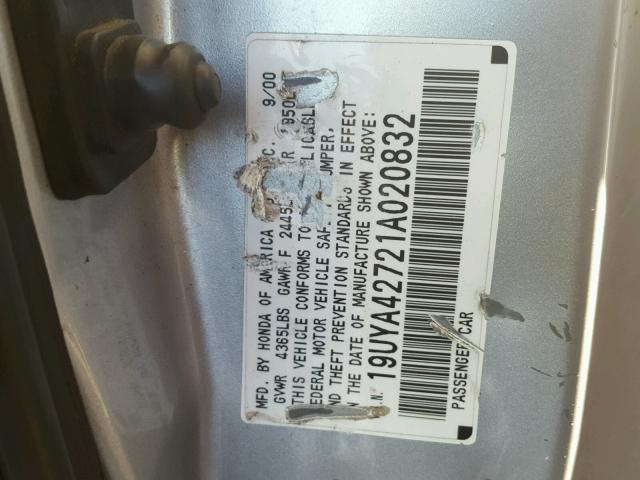 19UYA42721A020832 - 2001 ACURA 3.2CL TYPE SILVER photo 10