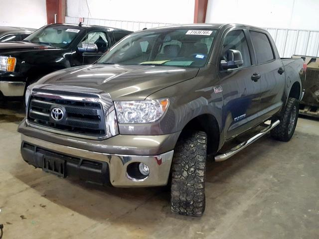 5TFEY5F16CX121767 - 2012 TOYOTA TUNDRA CRE CHARCOAL photo 2