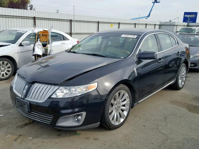 1LNHL9DRXCG807026 - 2012 LINCOLN MKS BLACK photo 2