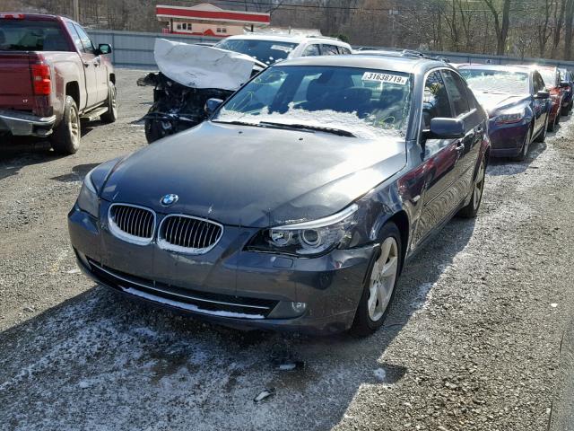 WBANV13528BZ48529 - 2008 BMW 528 XI GRAY photo 2