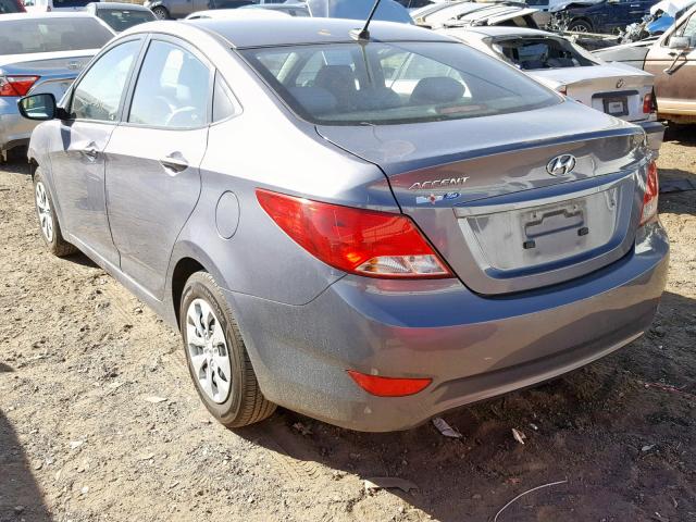 KMHCT4AE2HU195069 - 2017 HYUNDAI ACCENT SE GRAY photo 3