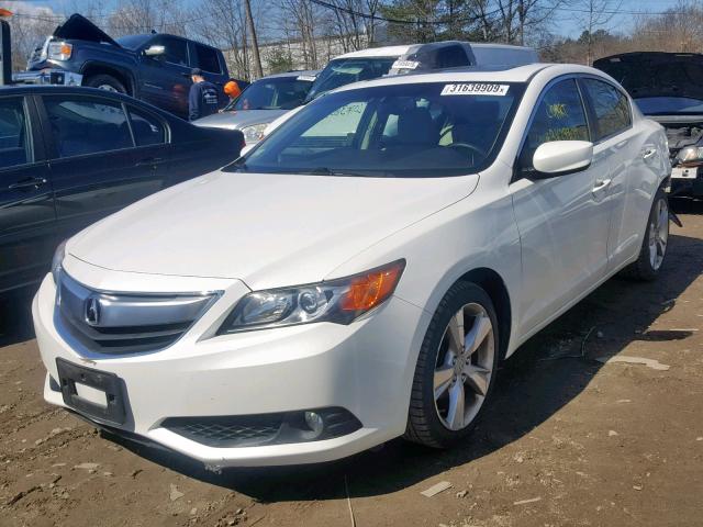 19VDE1F55DE009133 - 2013 ACURA ILX 20 PRE WHITE photo 2