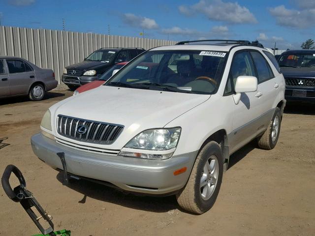 JTJHF10U120275662 - 2002 LEXUS RX 300 WHITE photo 2