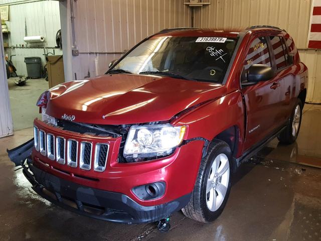 1C4NJDBB9CD553137 - 2012 JEEP COMPASS SP მუქწითელი ფოტო 2
