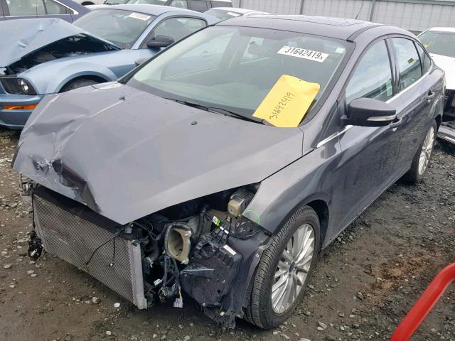 1FADP3J23HL333467 - 2017 FORD FOCUS TITA GRAY photo 2