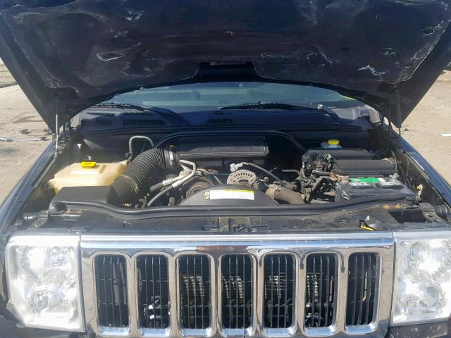 1J8HG48K28C220688 - 2008 JEEP COMMANDER BLACK photo 7