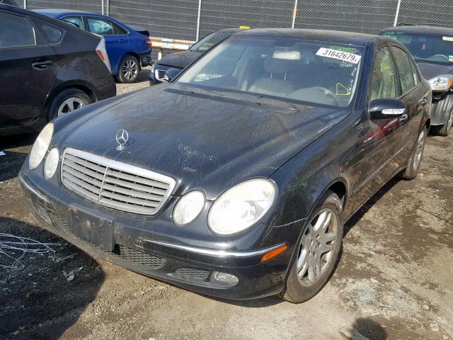 WDBUF65JX5A672149 - 2005 MERCEDES-BENZ E 320 GRAY photo 2