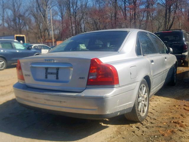 YV1TH59H141375983 - 2004 VOLVO S80 2.5T SILVER photo 4