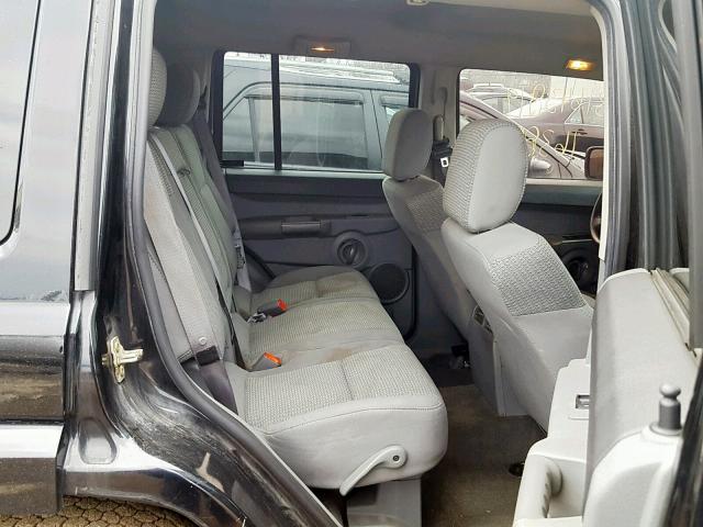 1J8HG48K26C143608 - 2006 JEEP COMMANDER BLACK photo 6