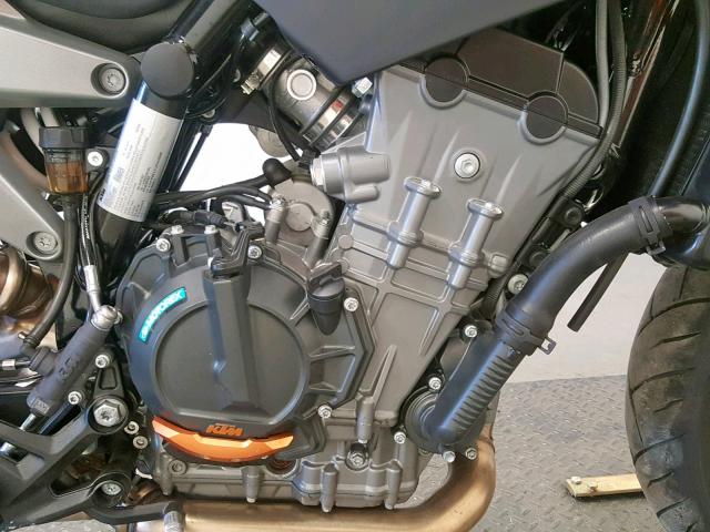 VBKTU6402KM739007 - 2019 KTM MOTORCYCLE BLACK photo 5