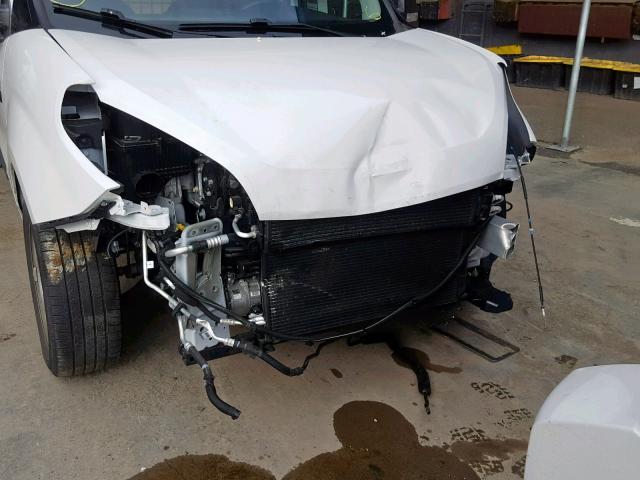 ZFBERFAB1H6G72310 - 2017 RAM PROMASTER 白色 照片 9