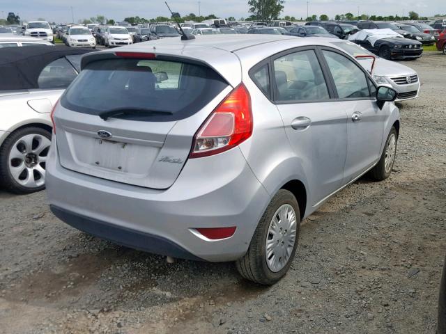 3FADP4TJ7FM225469 - 2015 FORD FIESTA S SILVER photo 4