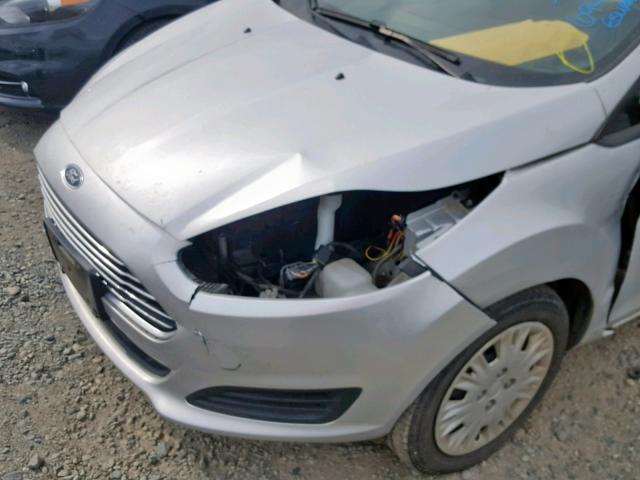 3FADP4TJ7FM225469 - 2015 FORD FIESTA S SILVER photo 9