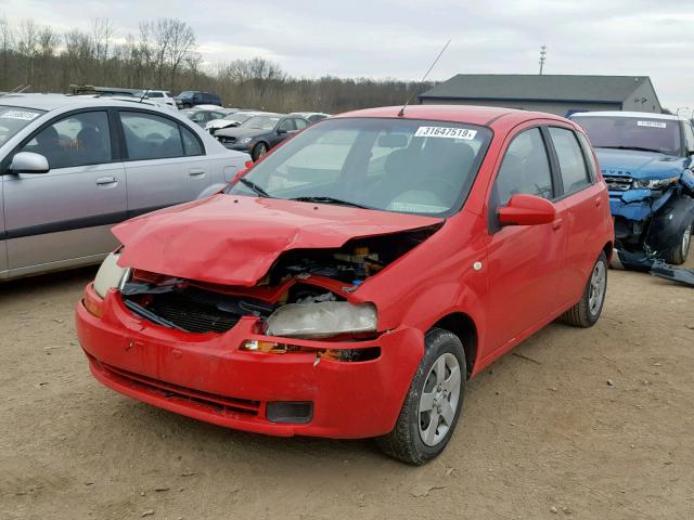 KL1TD62605B407194 - 2005 CHEVROLET AVEO BASE წითელი ფოტო 2