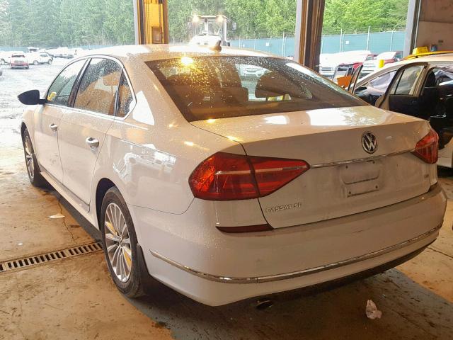 1VWBT7A36GC048951 - 2016 VOLKSWAGEN PASSAT SE WHITE photo 3