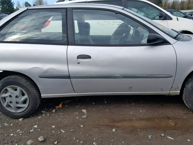 2C1MR2223Y6721446 - 2000 CHEVROLET METRO LSI SILVER photo 9