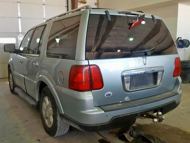 5LMFU28525LJ10668 - 2005 LINCOLN NAVIGATOR Gümüş foto 3