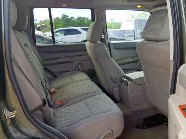 1J8HG48KX6C297581 - 2006 JEEP COMMANDER GREEN photo 6