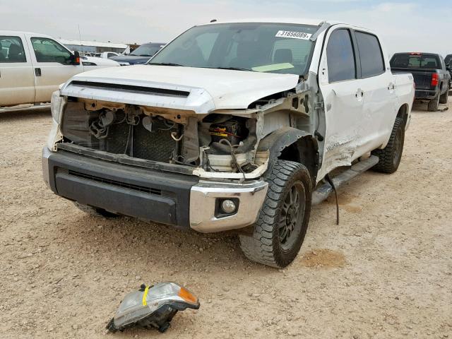 5TFEY5F15EX160112 - 2014 TOYOTA TUNDRA CRE WHITE photo 2