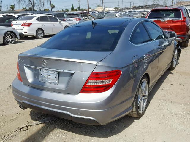 WDDGJ4HB8DG097881 - 2013 MERCEDES-BENZ C 250 GRAY photo 4