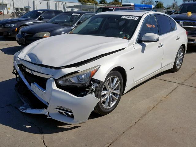 JN1AV7AP2EM691528 - 2014 INFINITI Q50 HYBRID WHITE photo 2