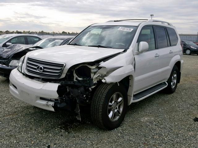 JTJBT20X280160656 - 2008 LEXUS GX 470 WHITE photo 2