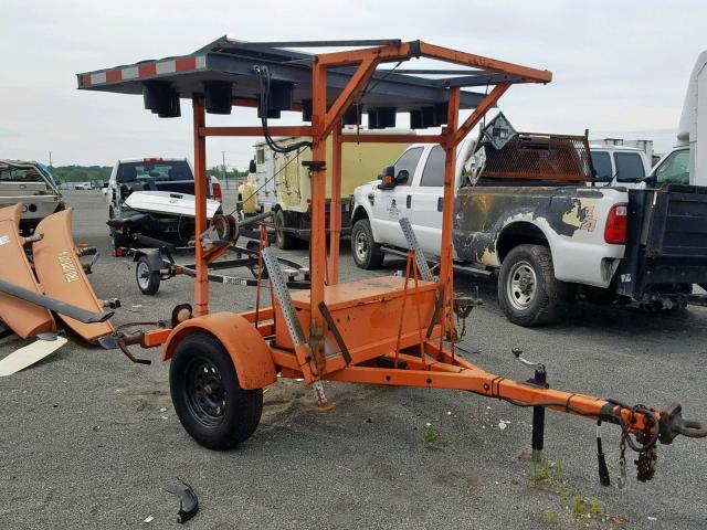 1T9US0617XS055435 - 2000 UTILITY UTILITY BLACK photo 1