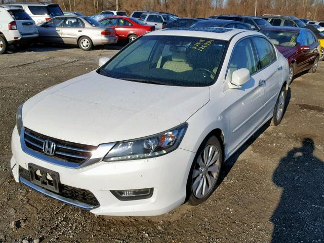 1HGCR3F8XDA014992 - 2013 HONDA ACCORD EXL WHITE photo 2