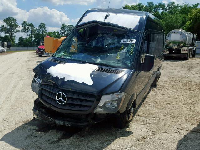 WD3PF4DC6GP196532 - 2016 MERCEDES-BENZ SPRINTER 3 BLACK photo 2