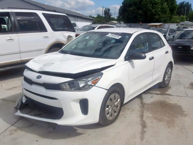 3KPA25AB0JE067072 - 2018 KIA RIO LX WHITE photo 2