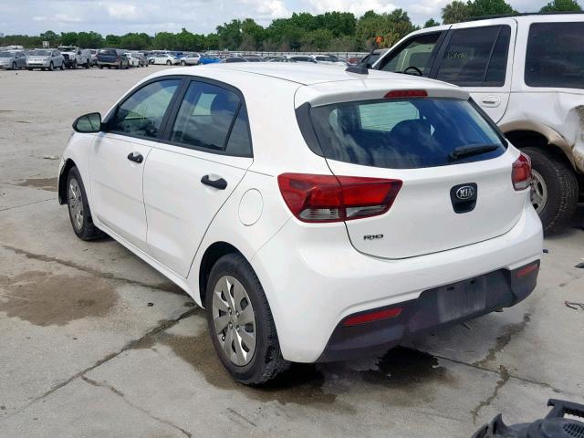 3KPA25AB0JE067072 - 2018 KIA RIO LX WHITE photo 3