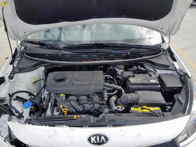 3KPA25AB0JE067072 - 2018 KIA RIO LX WHITE photo 7