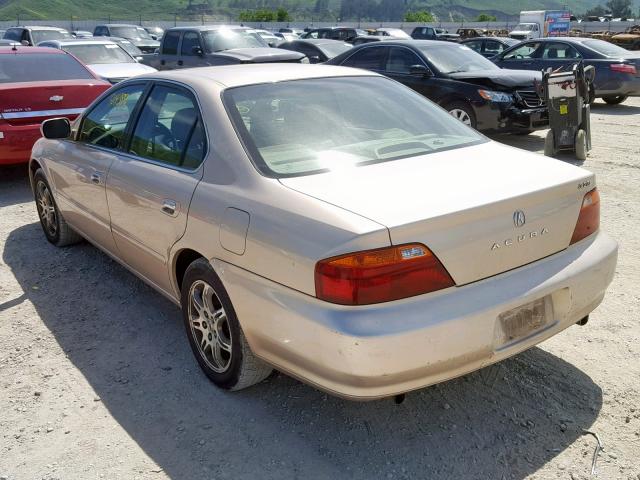 19UUA5670YA014181 - 2000 ACURA 3.2TL BEIGE photo 3